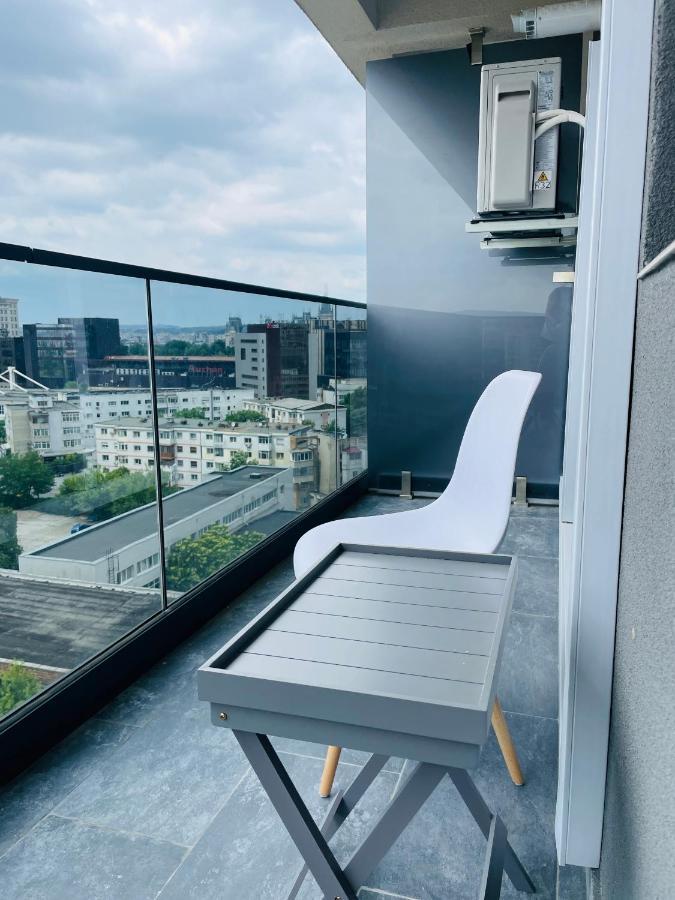 Q Royal Apartment - Palas Center Ясси Екстер'єр фото